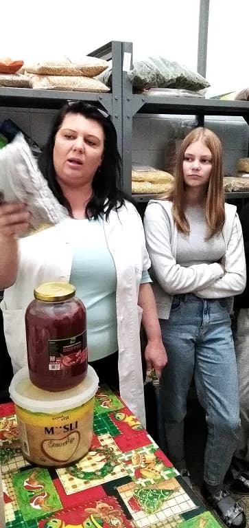 Fotografie z článku: Exkurze do školní jídelny