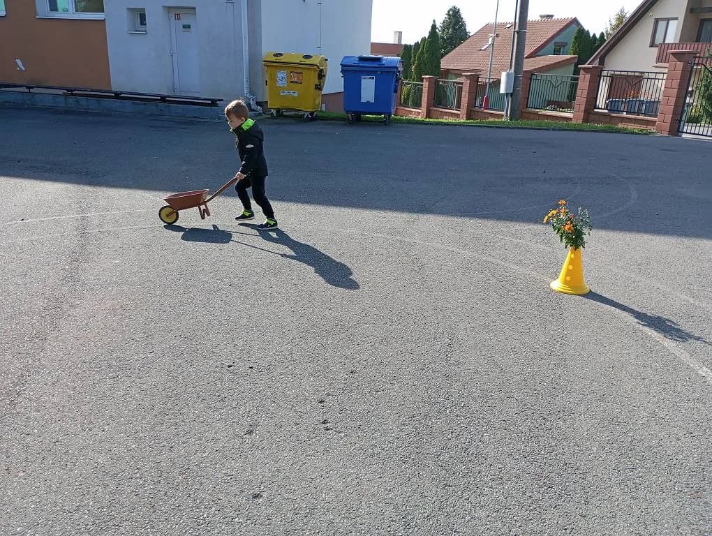 Fotografie z článku: Zahradník