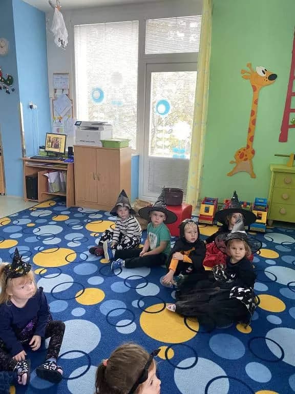Fotografie z článku: Strašidelná školka