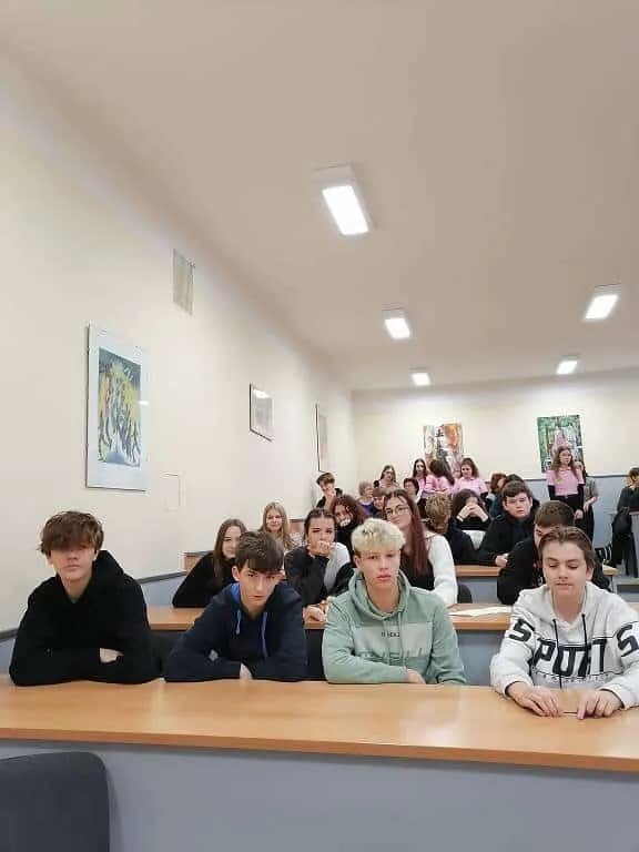 Fotografie z článku: Čtyřlístek - soutěž pro žáky 9. tříd