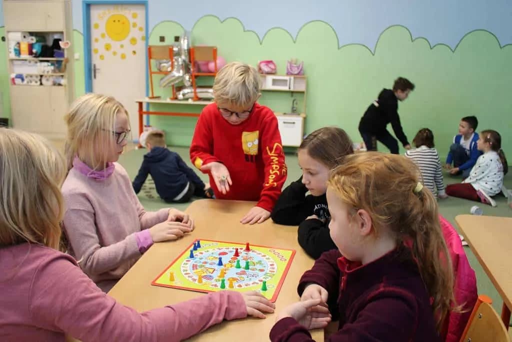 Fotografie z článku: Turnaj ve společenských hrách