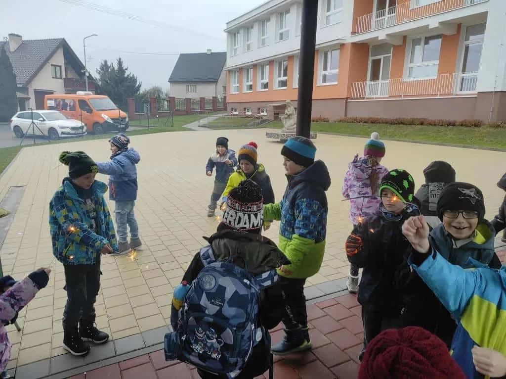 Fotografie z článku: Veverky a Sovičky taky zpívají koledy