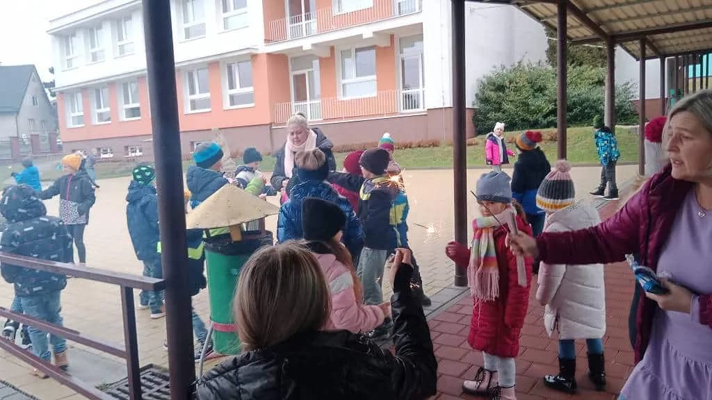 Fotografie z článku: Veverky a Sovičky taky zpívají koledy