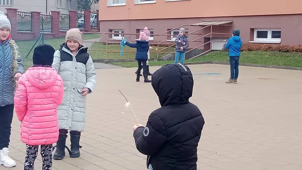 Fotografie z článku: Veverky a Sovičky taky zpívají koledy