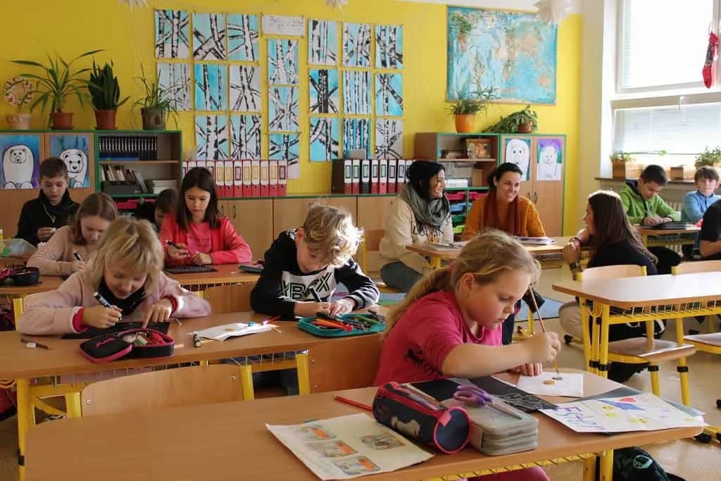 Fotografie z článku: Španělské pedagožky z Cadizu na jobshadowingu v Horní Moštěnici