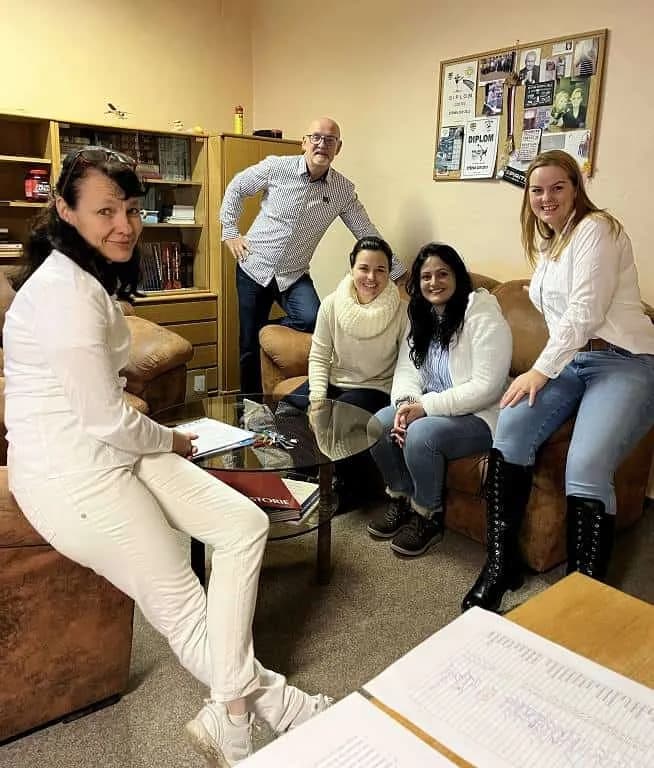 Fotografie z článku: Španělské pedagožky z Cadizu na jobshadowingu v Horní Moštěnici