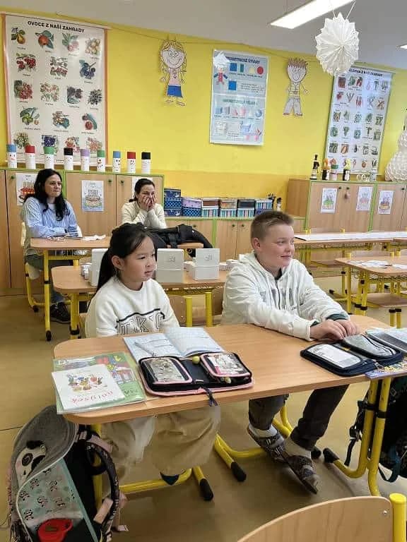 Fotografie z článku: Španělské pedagožky z Cadizu na jobshadowingu v Horní Moštěnici
