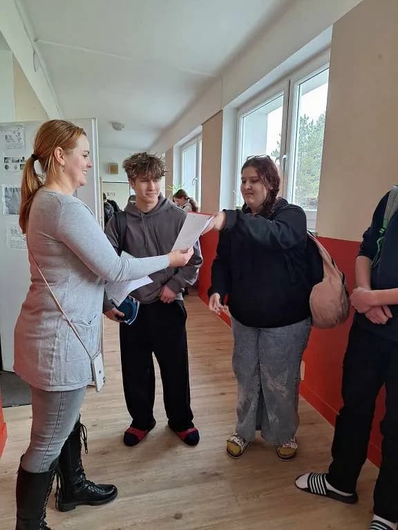 Fotografie z článku: Španělské pedagožky z Cadizu na jobshadowingu v Horní Moštěnici