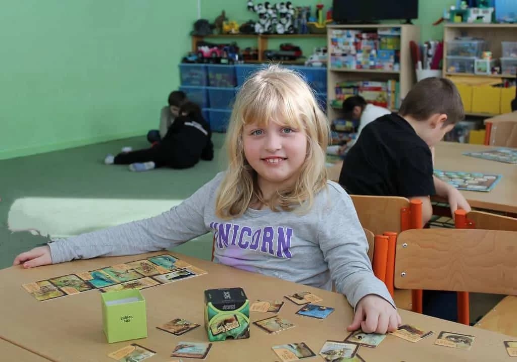 Fotografie z článku: Soutěže ve společenských hrách u Smajlíků