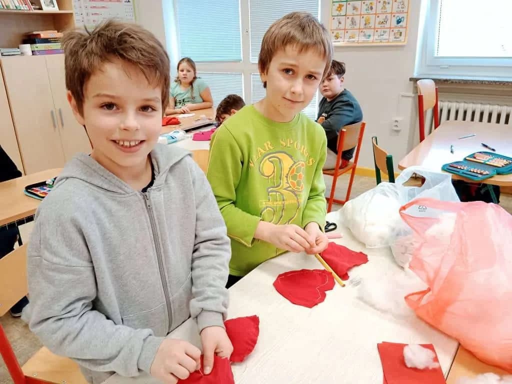 Fotografie z článku: MDŽ ve III.A