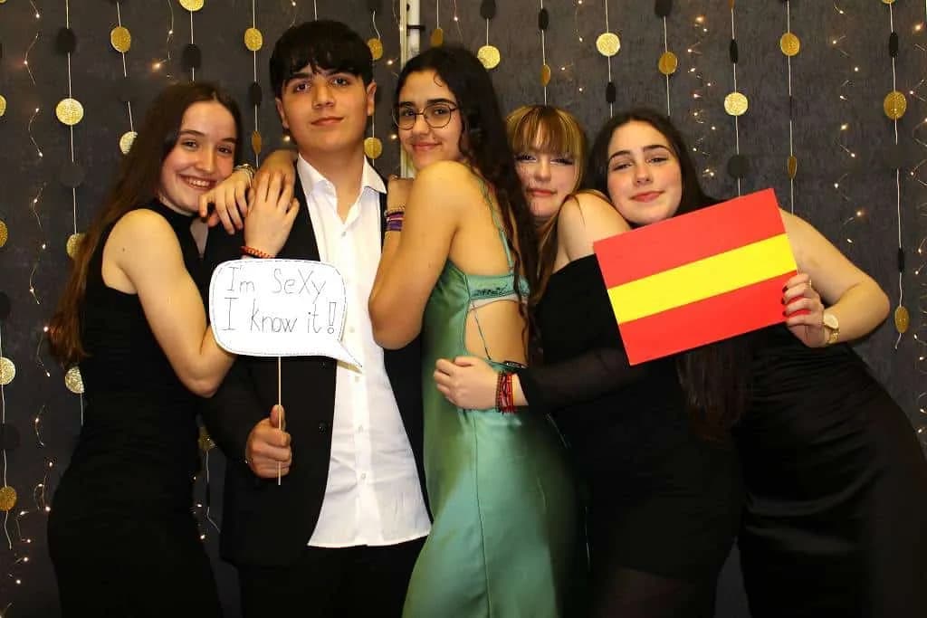 Fotografie z článku: Žákovský ples 2024