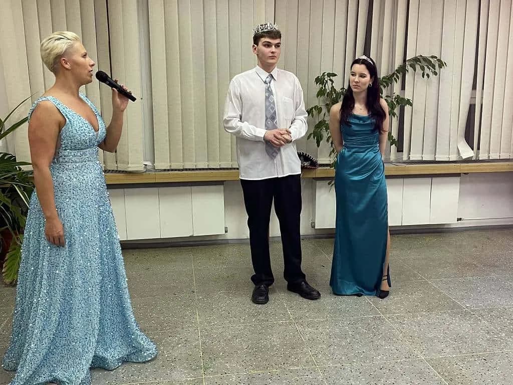 Fotografie z článku: Žákovský ples 2024