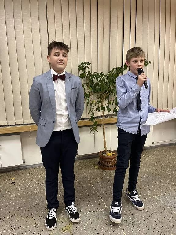 Fotografie z článku: Žákovský ples 2024