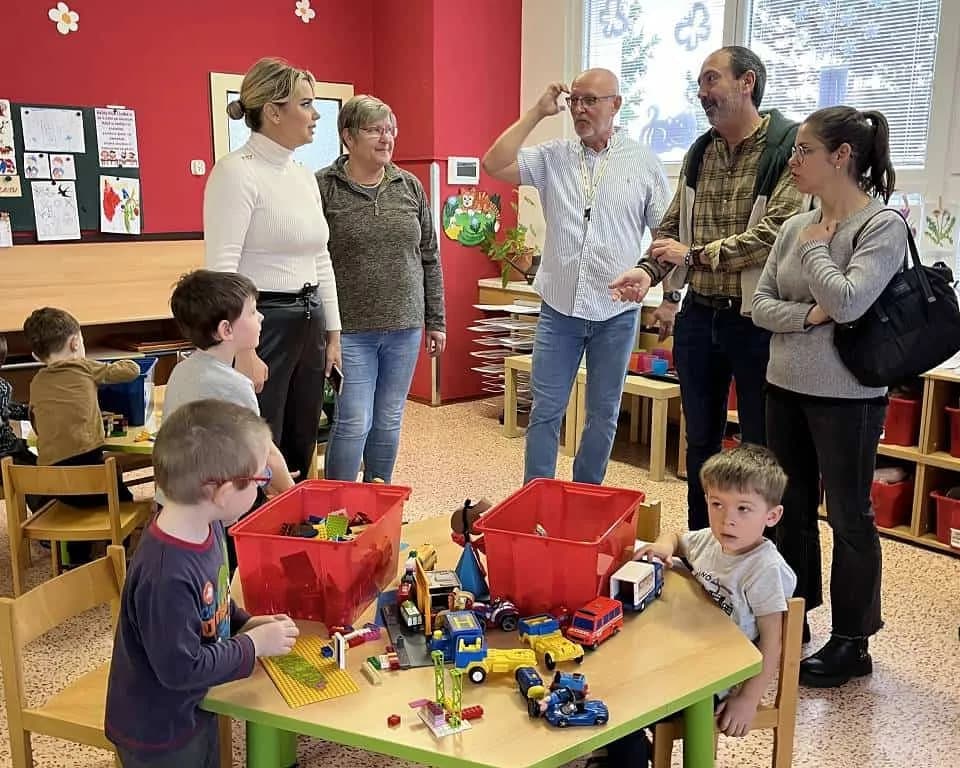 Fotografie z článku: Španělští žáci z Cadizu na návštěvě v Horní Moštěnici