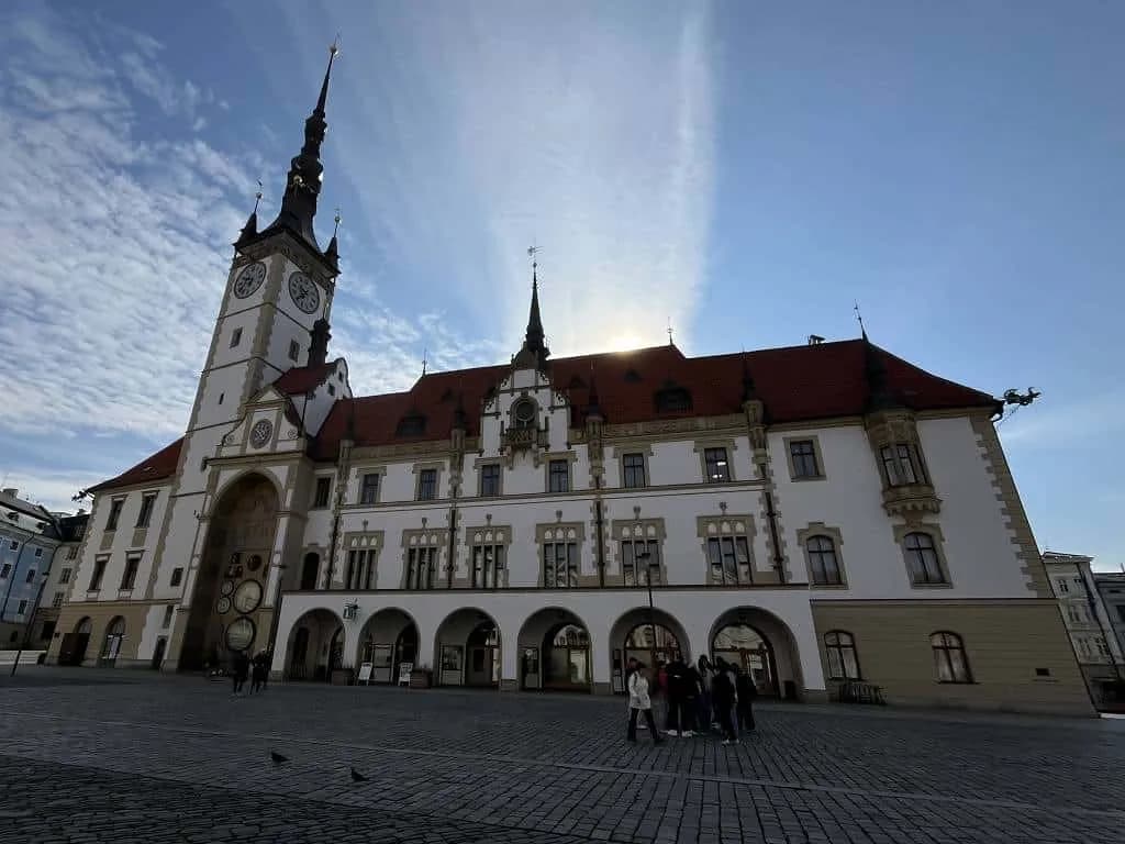 Fotografie z článku: Španělští žáci z Cadizu na návštěvě v Horní Moštěnici