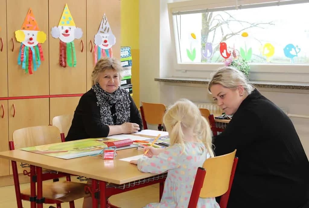 Fotografie z článku: Jak jsme byli u zápisu