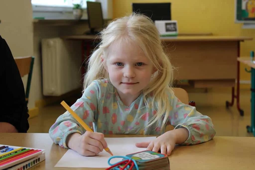 Fotografie z článku: Jak jsme byli u zápisu