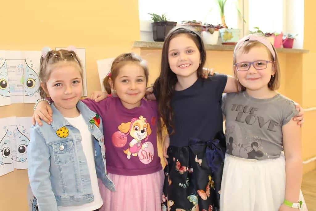 Fotografie z článku: Jak jsme byli u zápisu