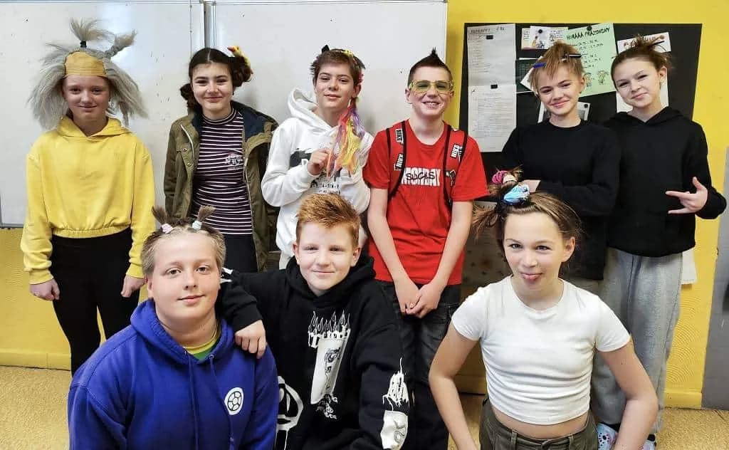Fotografie z článku: Den bláznivých účesů