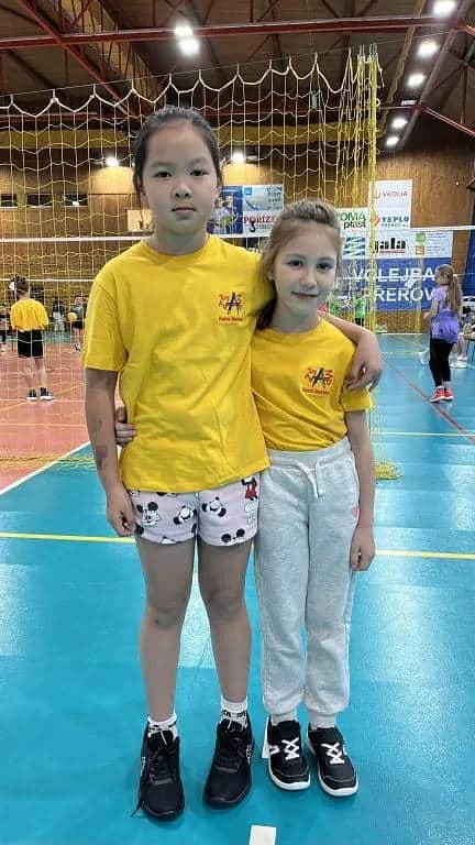 Fotografie z článku: Turnaj v minivolejbalu