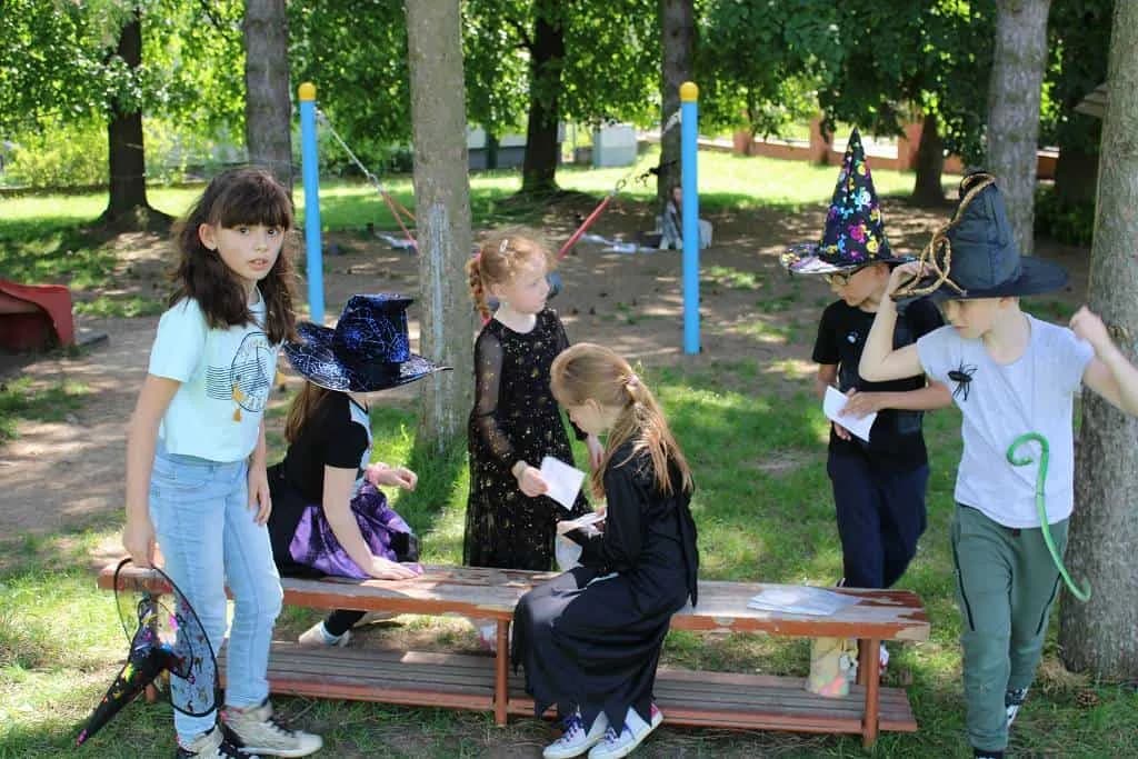 Fotografie z článku: Putování čarodějky Uršuly
