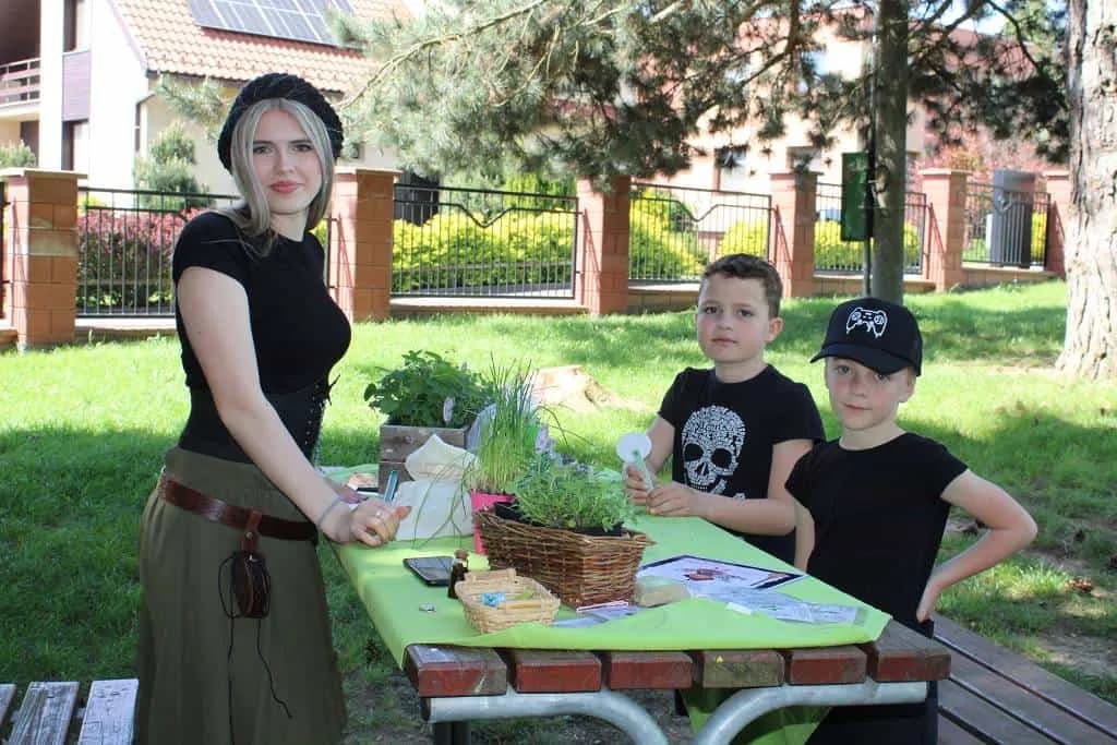 Fotografie z článku: Putování čarodějky Uršuly