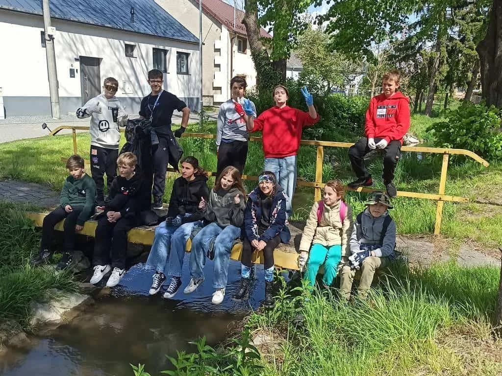 Fotografie z článku: Den Země - Za Horní Moštěnici krásnější