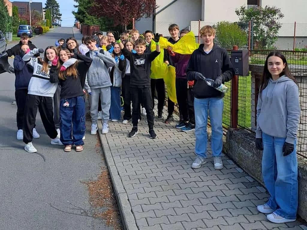 Fotografie z článku: Den Země - Za Horní Moštěnici krásnější