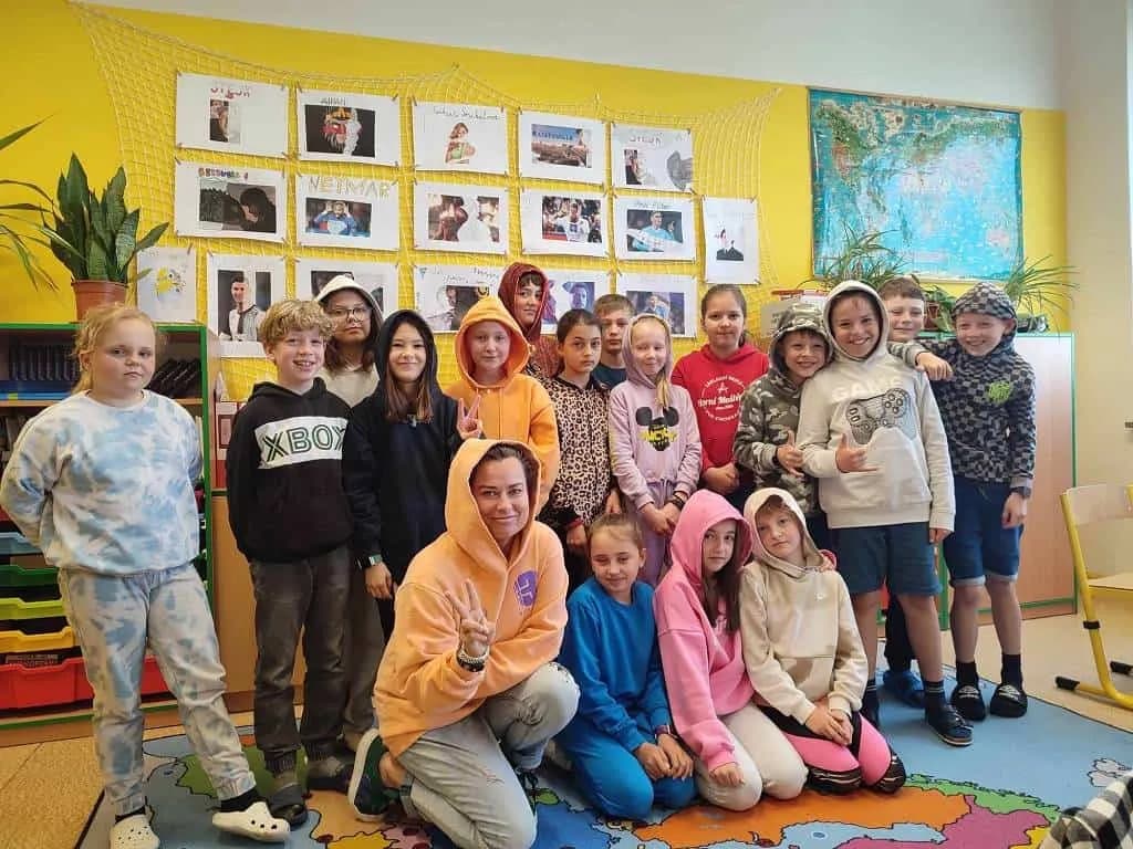 Fotografie z článku: Hoodie day - den v mikině a teplácích