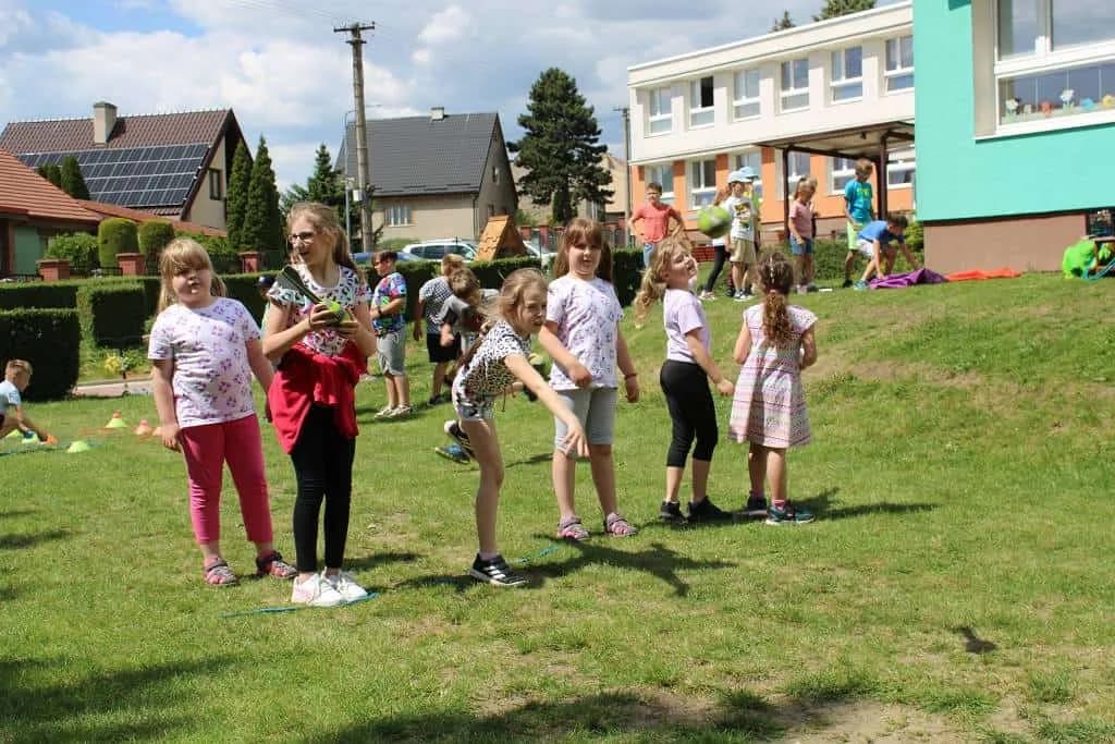Fotografie z článku: Netradiční olympiáda v ŠD