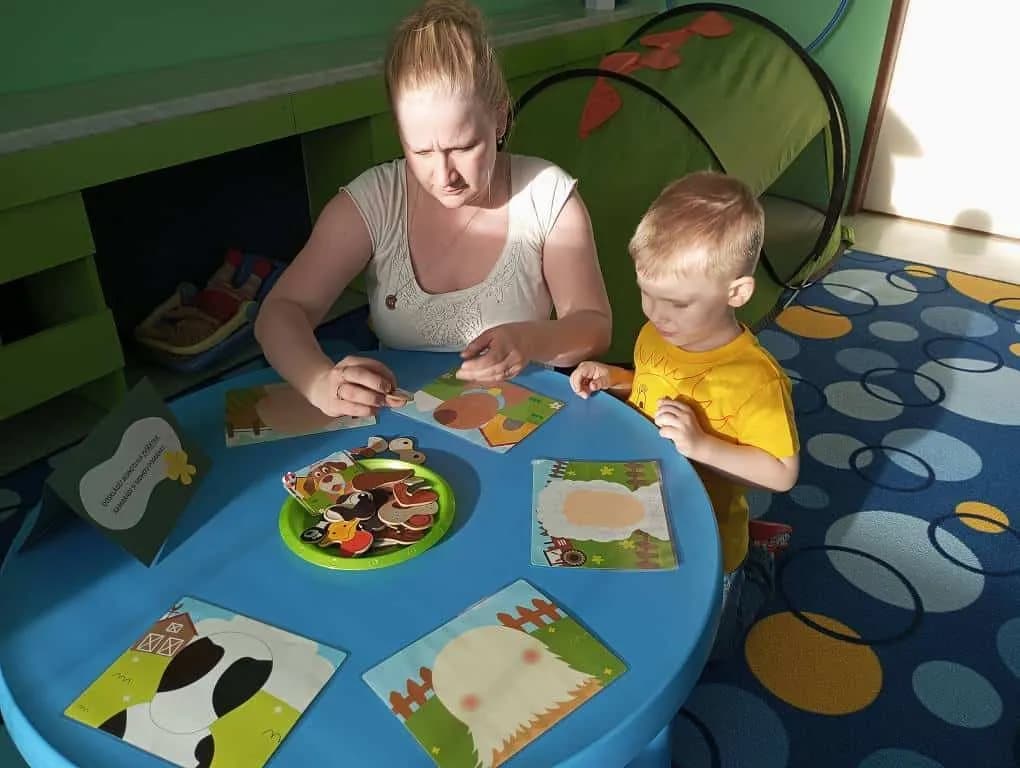 Fotografie z článku: Jarní dílničky u Sluníček