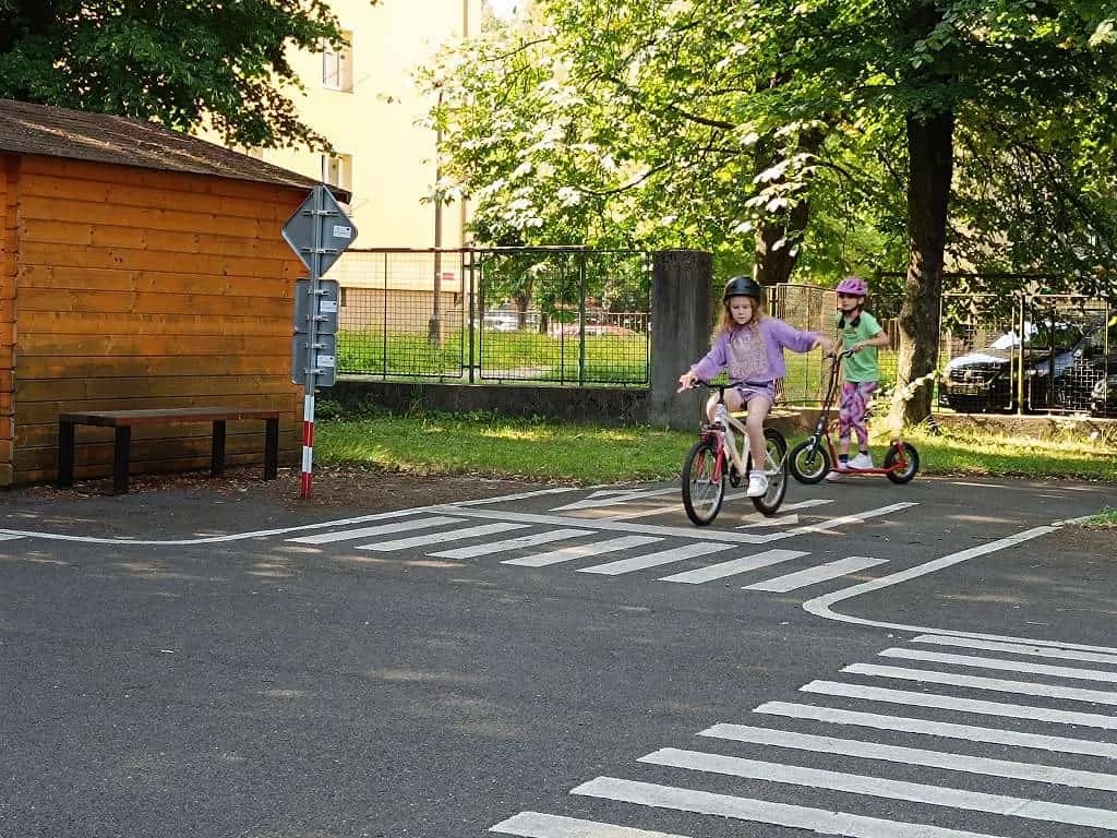 Fotografie z článku: Dopravní výchova se III. A a IV. A