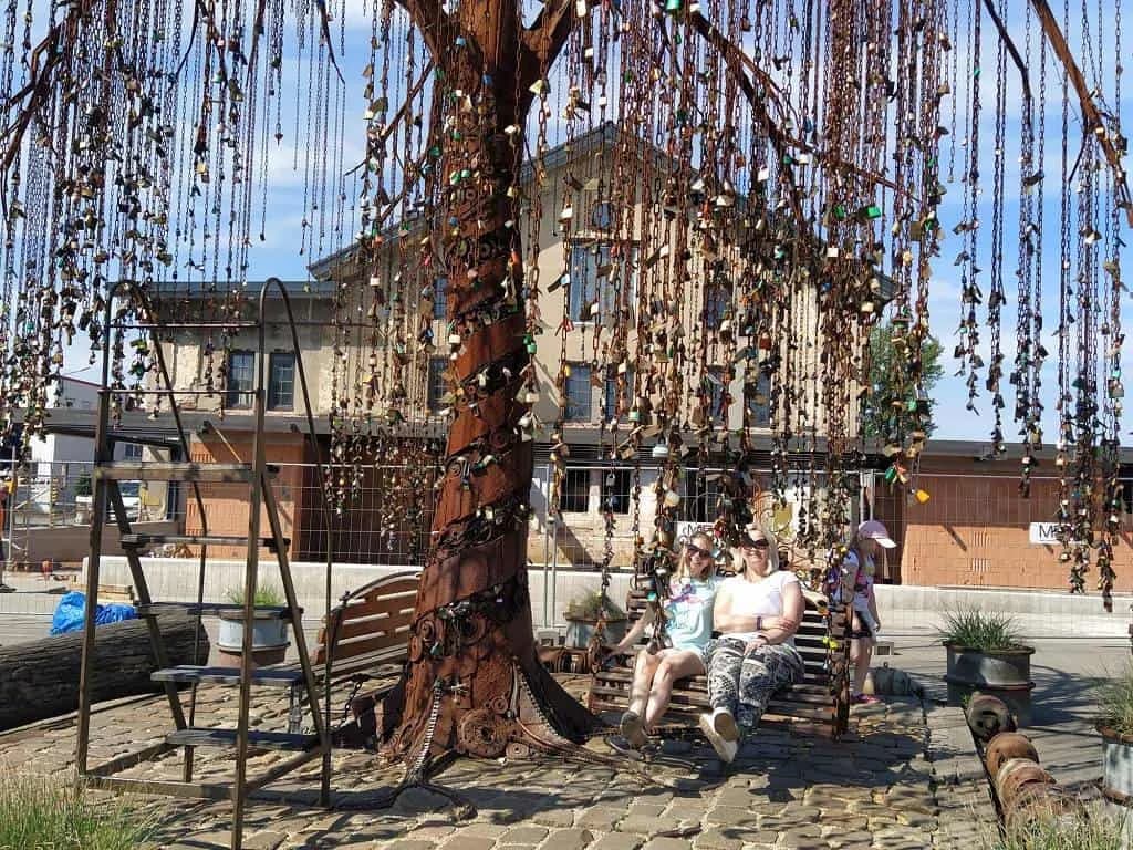 Fotografie z článku: Výlet 1. a 2. tříd do Kovozoo