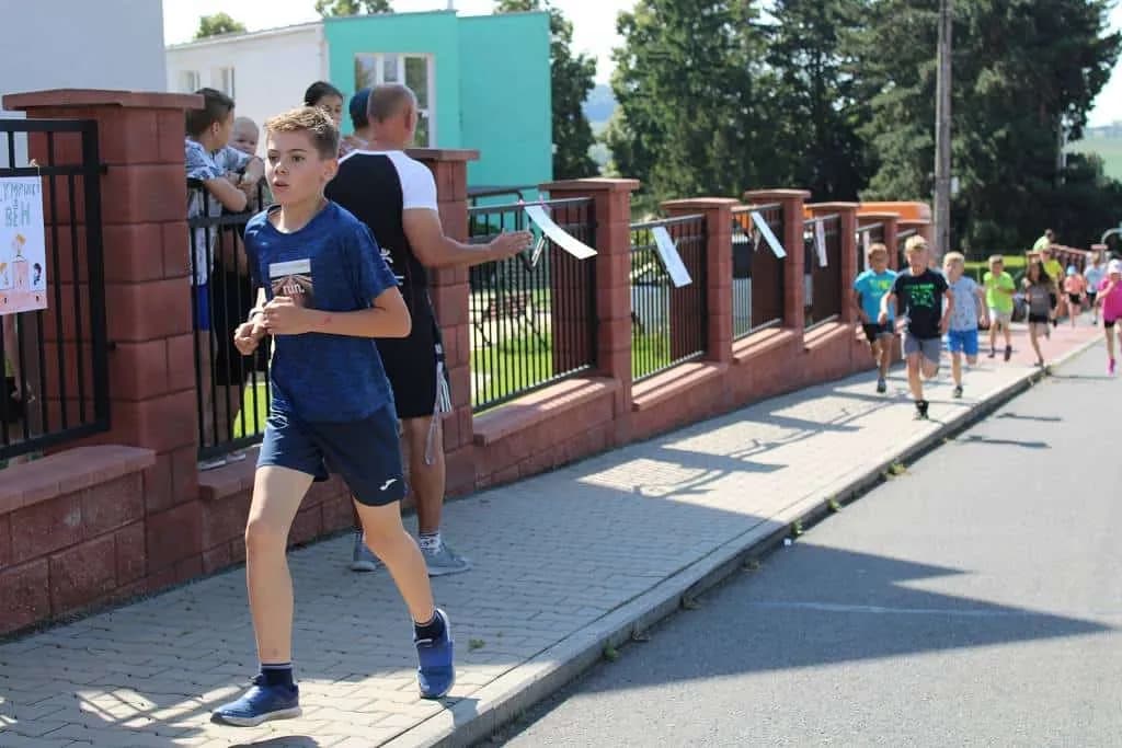 Fotografie z článku: Olympijský běh v ZŠ i MŠ