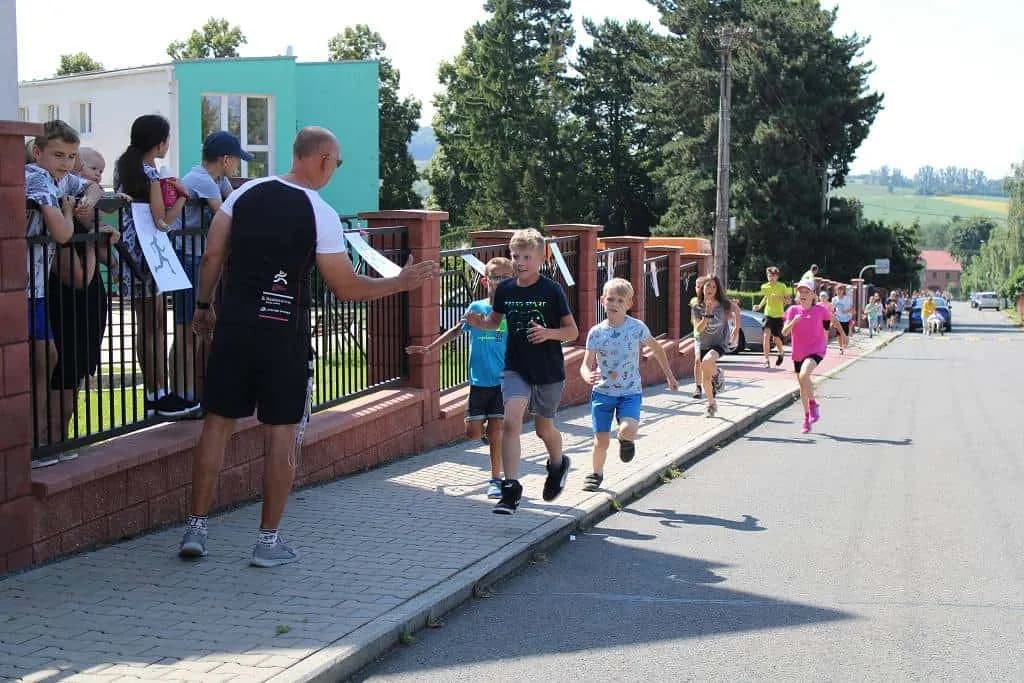 Fotografie z článku: Olympijský běh v ZŠ i MŠ