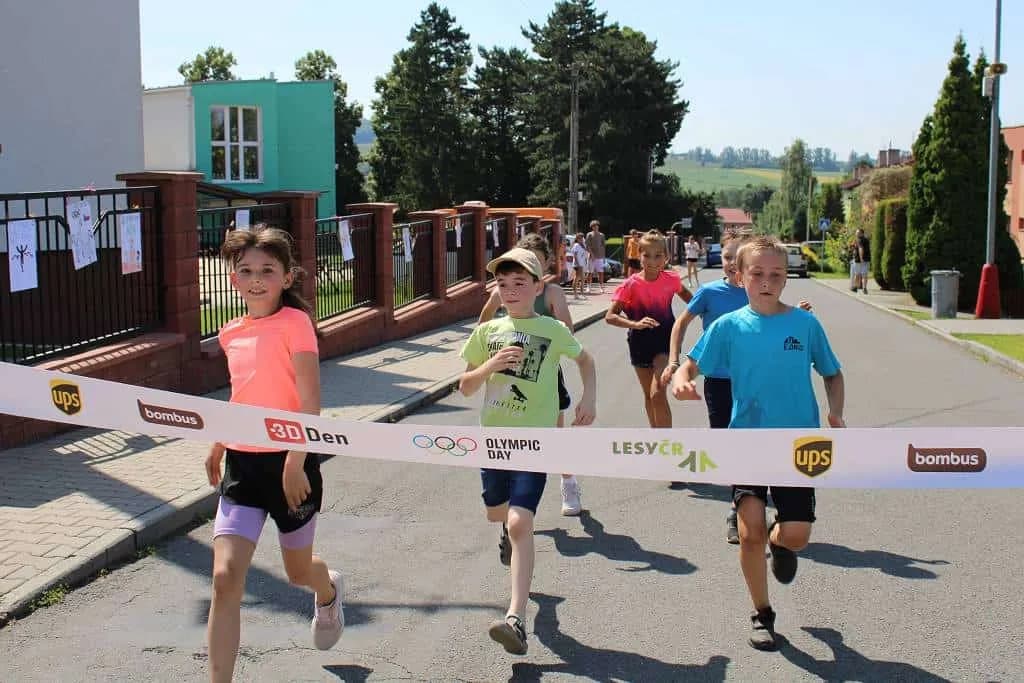Fotografie z článku: Olympijský běh v ZŠ i MŠ