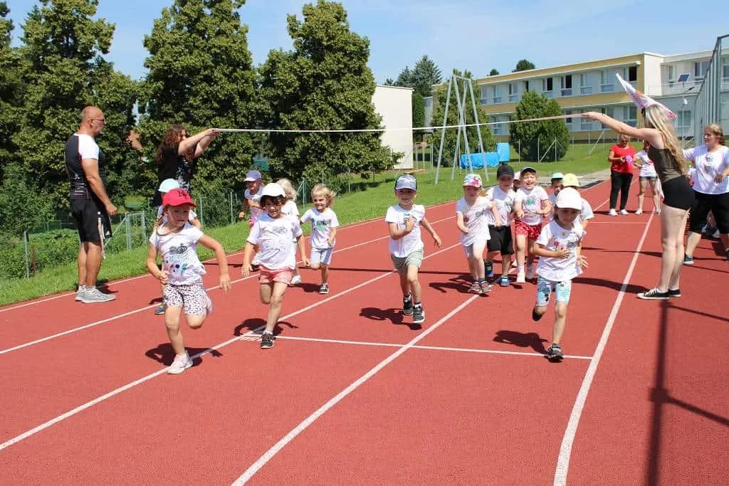 Fotografie z článku: Olympijský běh v ZŠ i MŠ
