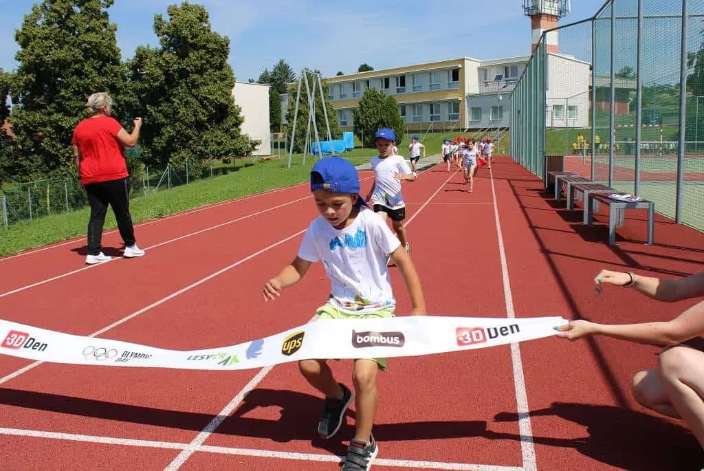 Fotografie z článku: Olympijský běh v ZŠ i MŠ