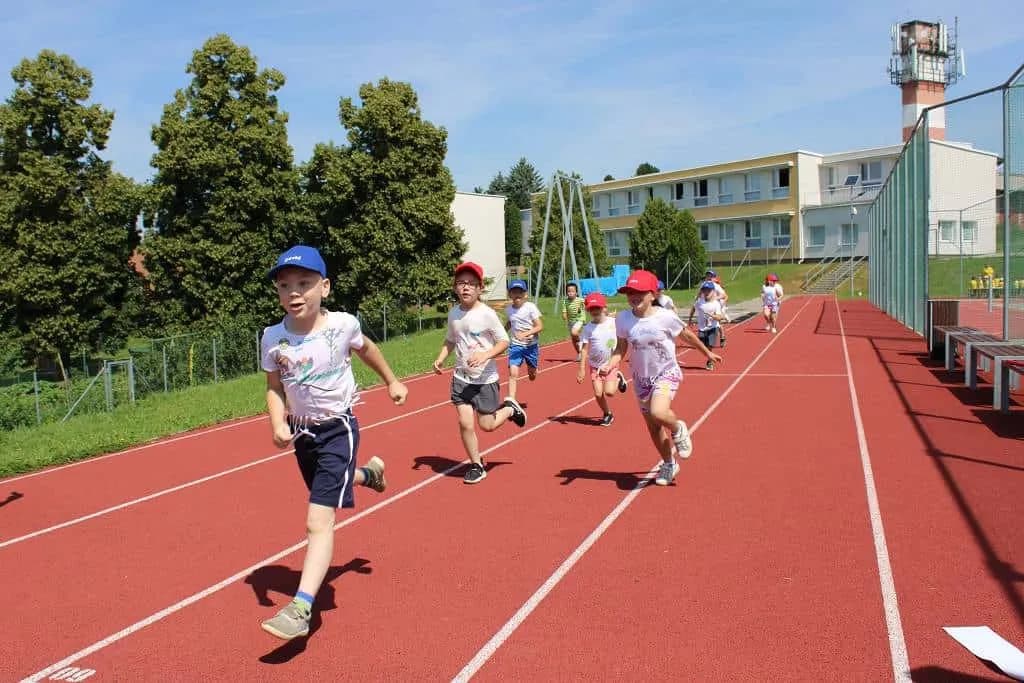 Fotografie z článku: Olympijský běh v ZŠ i MŠ