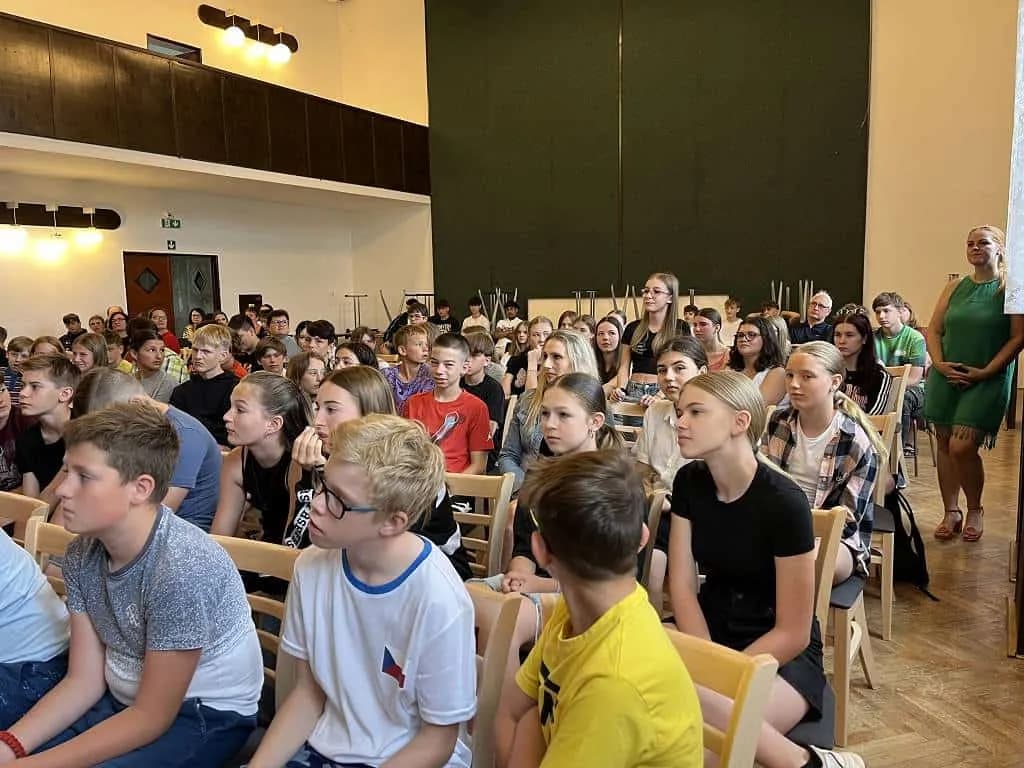 Fotografie z článku: Tisková konference k projektu Erasmus +