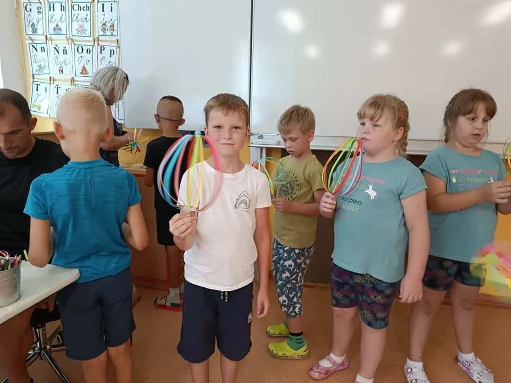 Fotografie z článku: Přívesnický tábor Malý věděc