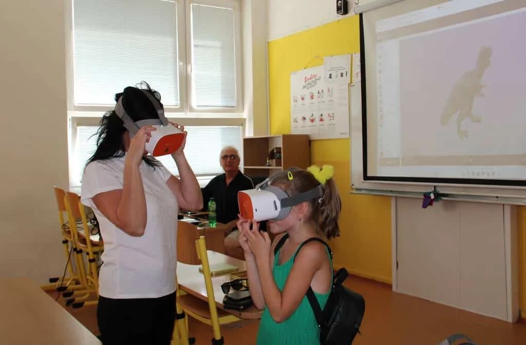 Fotografie z článku: Den otevřených dveří 7. 9. 2024 - 60. výročí školy