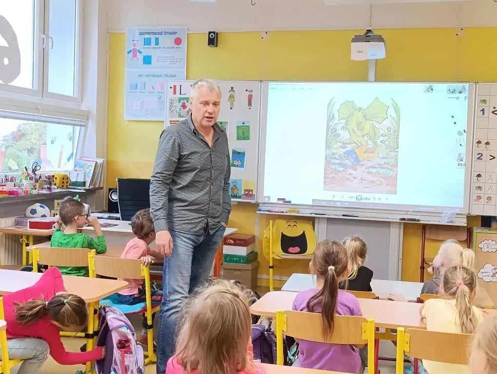 Fotografie z článku: Beseda se spisovatelem