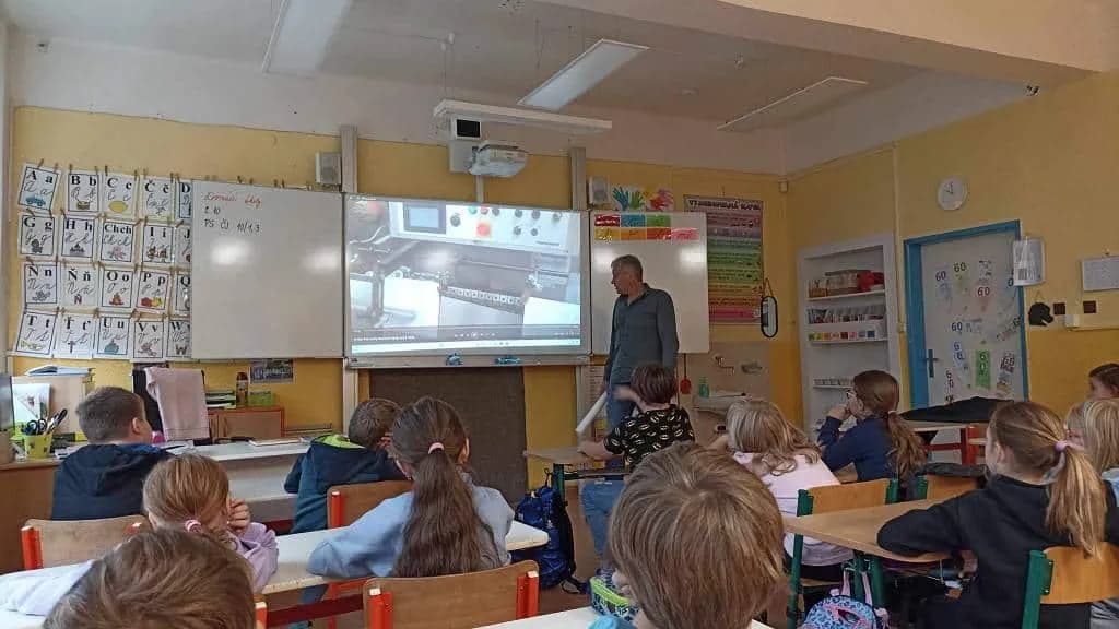 Fotografie z článku: Beseda se spisovatelem