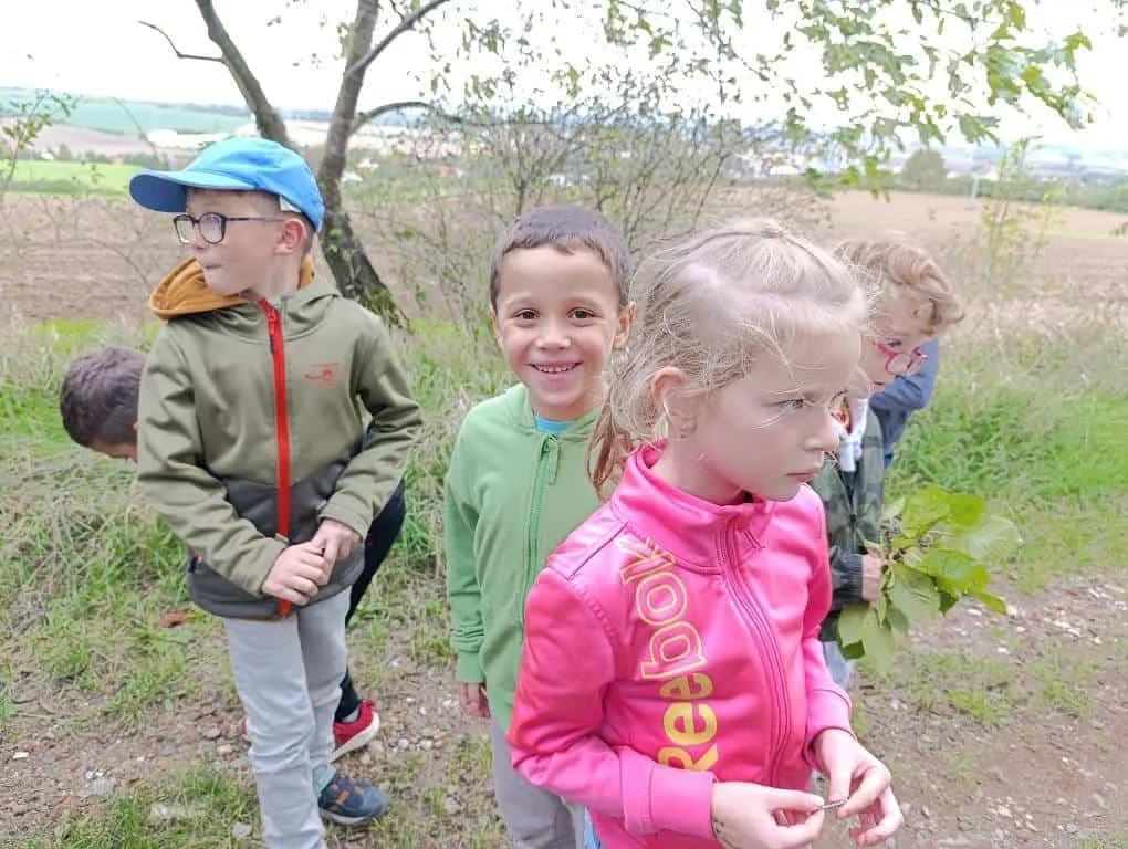 Fotografie z článku: Pohybová stezka se skřítky