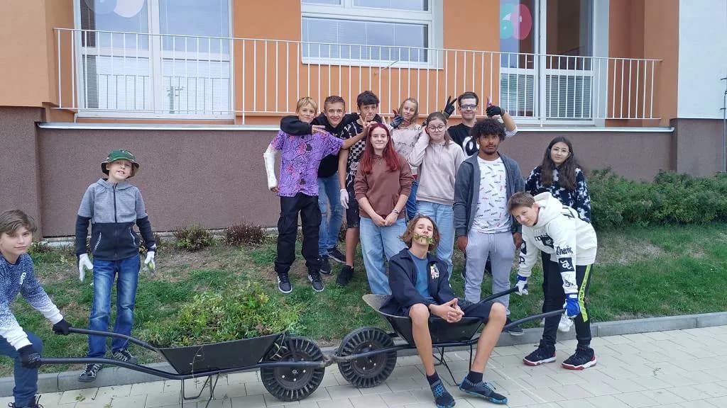 Fotografie z článku: Pracovní činnosti se sedmáky
