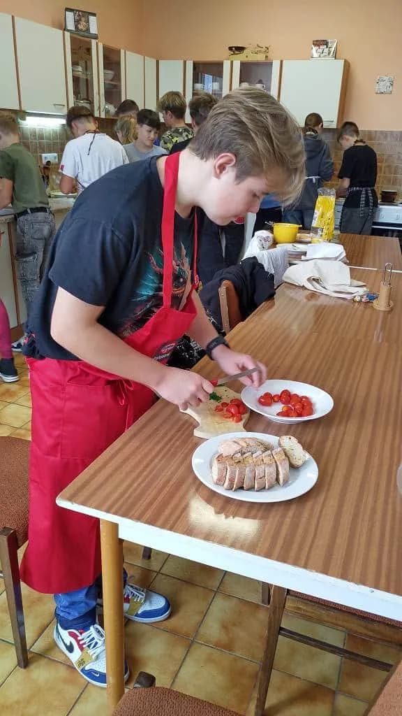 Fotografie z článku: Pracovní činnosti se sedmáky