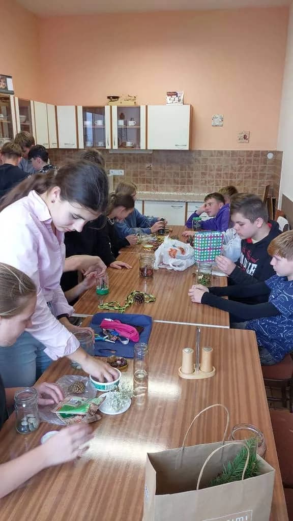 Fotografie z článku: Pracovní činnosti se sedmáky