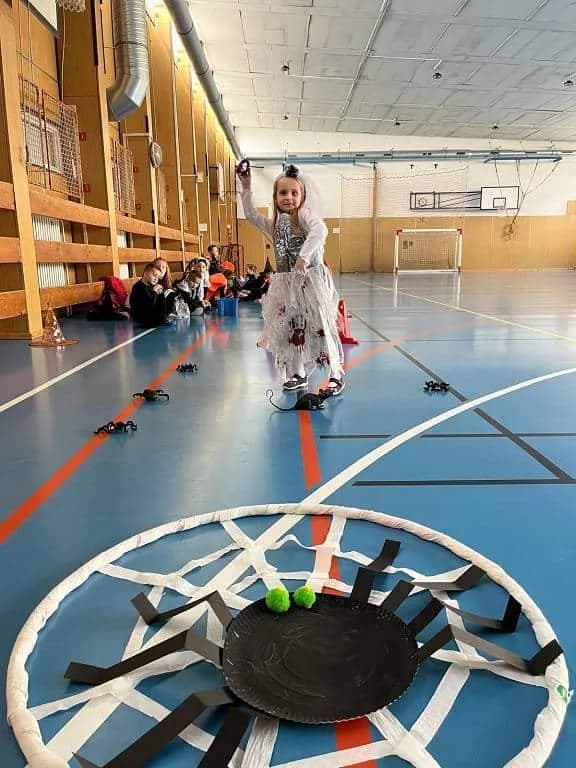 Fotografie z článku: Strašidelná školka