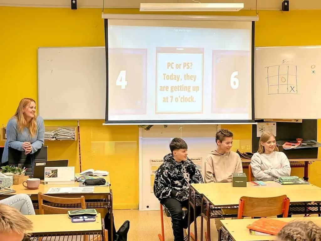 Fotografie z článku: Tic-Tac-Toe, Unfair game a komiksy ve výuce